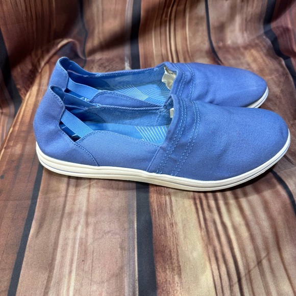 Clark’s Blue Cloudsteppers Slip On Size 9.5 - Picture 2 of 6